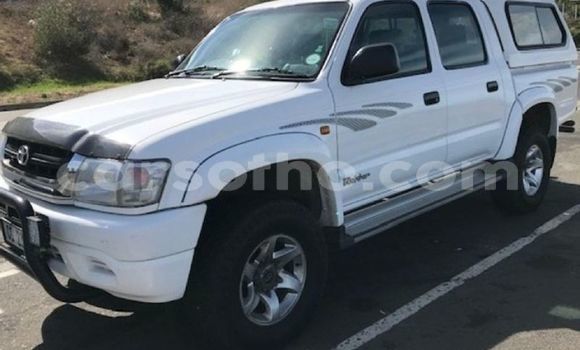 اشتري مستعمل Toyota Hilux White سيارة في Maseru في Maseru اشتري مستعمل Toyota Hilux White سيارة في Maseru في Maseru
