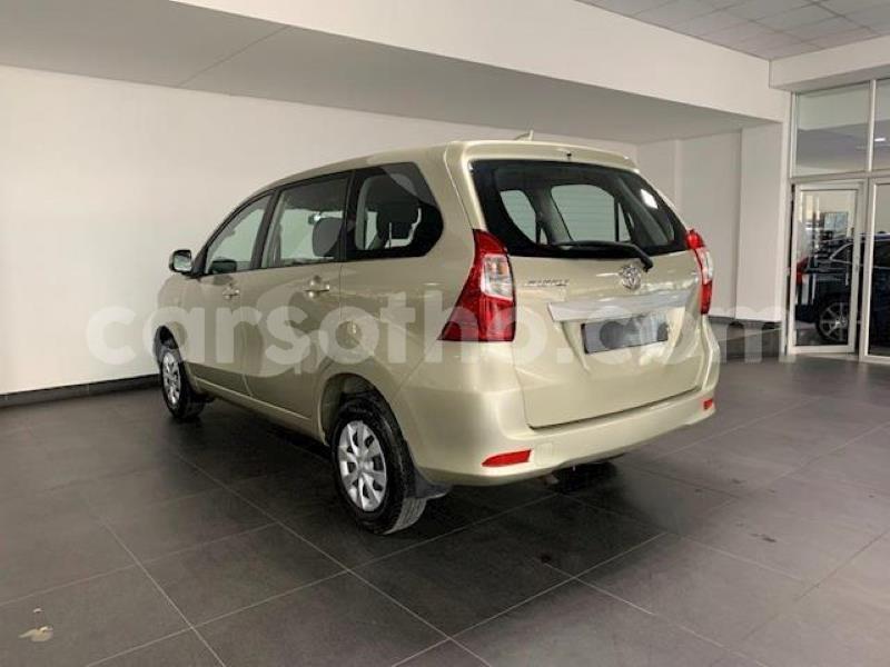 Big with watermark toyota avanza maseru maseru 22034