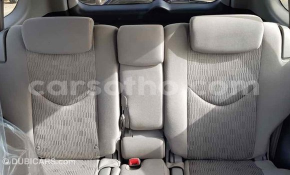 Buy Import Toyota RAV4 Green Car in Import - Dubai in Maseru Buy Import Toyota RAV4 Green Car in Import - Dubai in Maseru