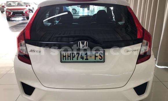 اشتري مستعمل Honda Jazz White سيارة في Butha–Buthe في Thaba-Tseka اشتري مستعمل Honda Jazz White سيارة في Butha–Buthe في Thaba-Tseka