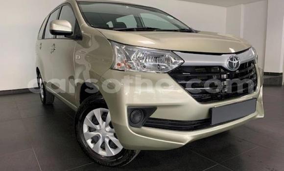 Sayi Na hannu Toyota Avanza Silver Mota in Maseru a Maseru Sayi Na hannu Toyota Avanza Silver Mota in Maseru a Maseru