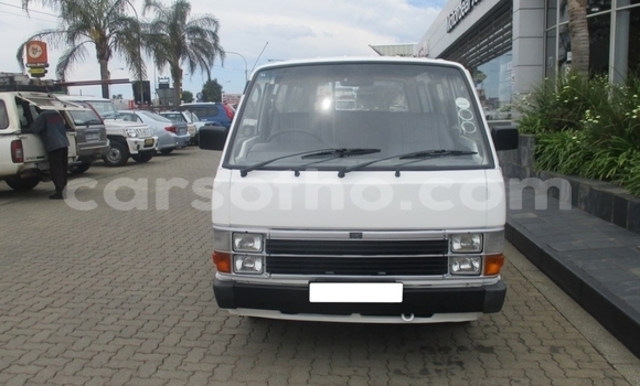 اشتري مستعمل Toyota Hiace White سيارة في Maseru في Maseru اشتري مستعمل Toyota Hiace White سيارة في Maseru في Maseru