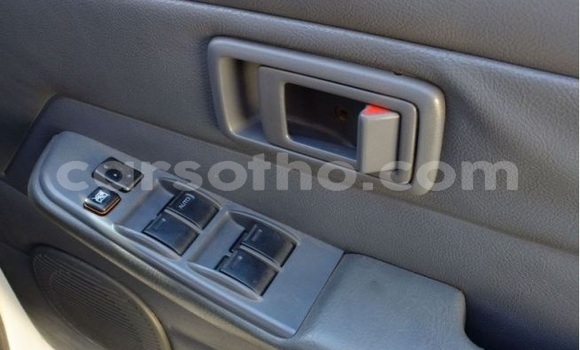 Buy Used Toyota Ventury White Car in Maseru in Maseru Buy Used Toyota Ventury White Car in Maseru in Maseru