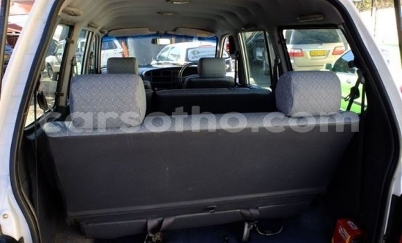 Buy Used Toyota Ventury White Car in Maseru in Maseru Buy Used Toyota Ventury White Car in Maseru in Maseru