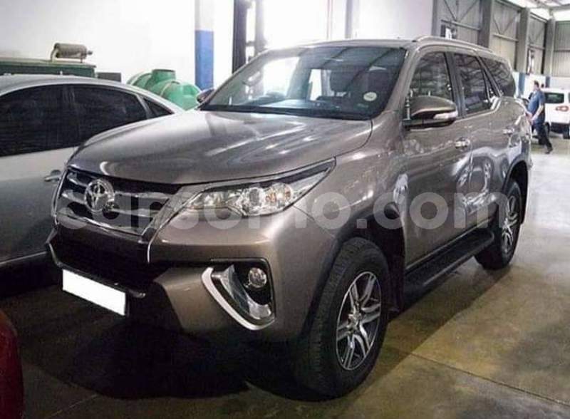 Big with watermark toyota fortuner maseru maseru 22054