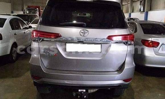 Acheter Occasion Voiture Toyota Fortuner Gris à Maseru, Maseru Acheter Occasion Voiture Toyota Fortuner Gris à Maseru, Maseru