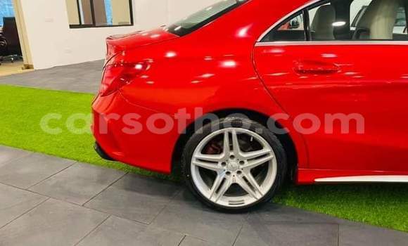 Acheter Occasion Voiture Mercedes-Benz AMG GLC Rouge à Maseru, Maseru Acheter Occasion Voiture Mercedes-Benz AMG GLC Rouge à Maseru, Maseru