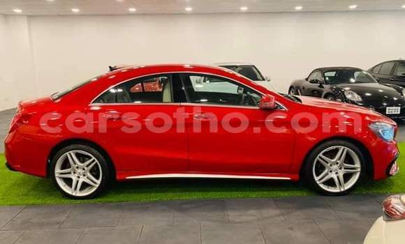 Acheter Occasion Voiture Mercedes-Benz AMG GLC Rouge à Maseru, Maseru Acheter Occasion Voiture Mercedes-Benz AMG GLC Rouge à Maseru, Maseru