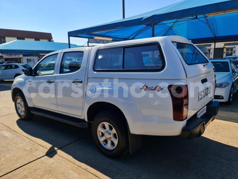 Big with watermark isuzu kb maseru maseru 22067