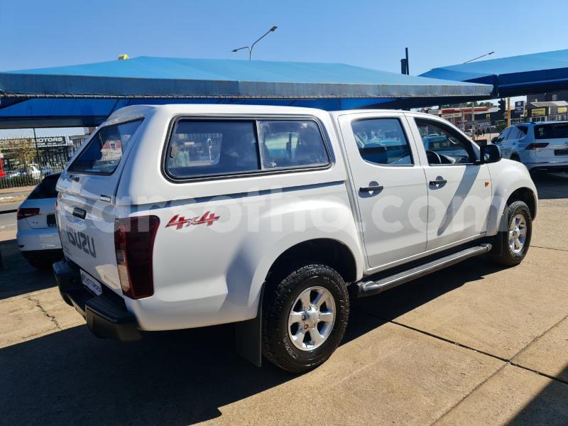 Big with watermark isuzu kb maseru maseru 22067