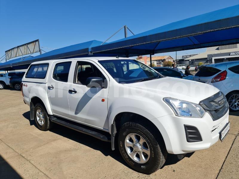 Big with watermark isuzu kb maseru maseru 22067