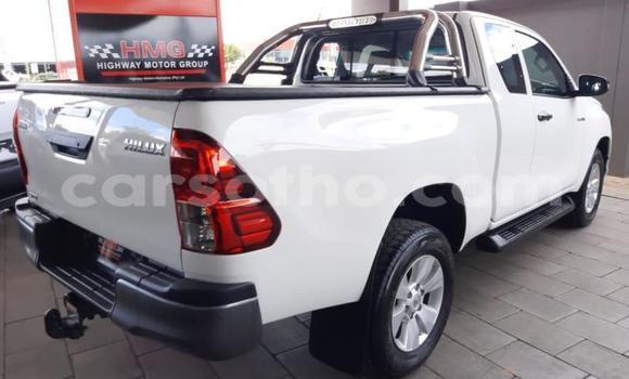Acheter Occasion Voiture Toyota Hilux Blanc à Maseru, Maseru Acheter Occasion Voiture Toyota Hilux Blanc à Maseru, Maseru