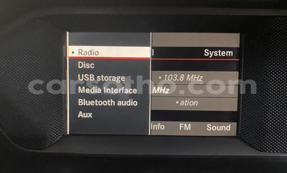 اشتري مستعمل Mercedes-Benz C180 coupe Silver سيارة في Hlotse في Leribe اشتري مستعمل Mercedes-Benz C180 coupe Silver سيارة في Hlotse في Leribe