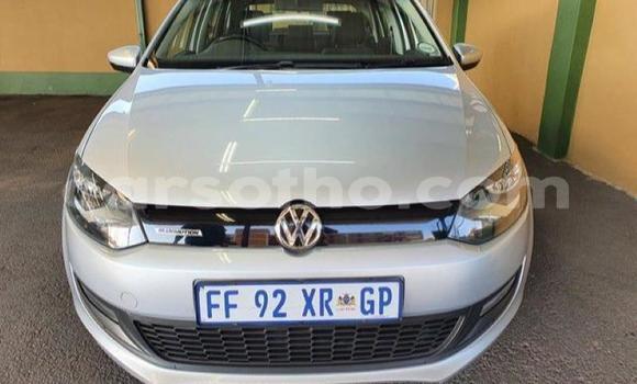 اشتري مستعمل Volkswagen Polo Silver سيارة في Maseru في Maseru اشتري مستعمل Volkswagen Polo Silver سيارة في Maseru في Maseru