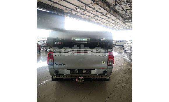 Acheter Occasion Voiture Toyota Hilux Gris à Mafeteng, Mafeteng Acheter Occasion Voiture Toyota Hilux Gris à Mafeteng, Mafeteng