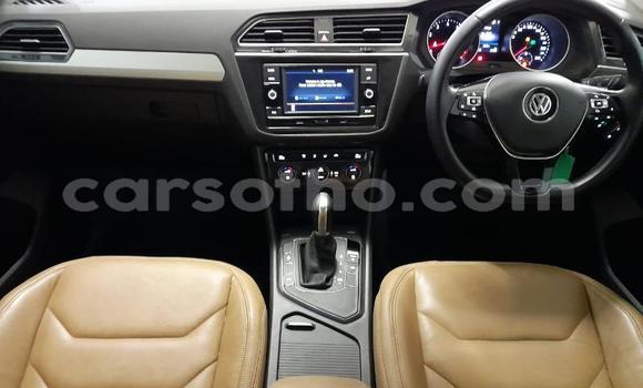 Acheter Occasion Voiture Volkswagen Tiguan Beige à Hlotse, Leribe Acheter Occasion Voiture Volkswagen Tiguan Beige à Hlotse, Leribe