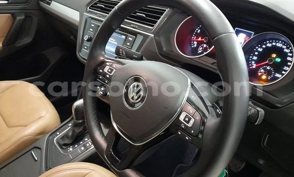 Acheter Occasion Voiture Volkswagen Tiguan Beige à Hlotse, Leribe Acheter Occasion Voiture Volkswagen Tiguan Beige à Hlotse, Leribe