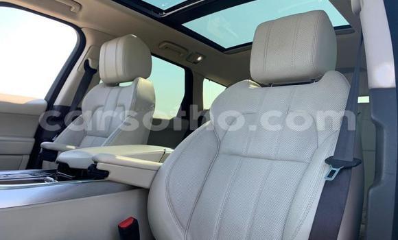 Acheter Occasion Voiture Land Rover Range Rover Rouge à Mafeteng, Mafeteng Acheter Occasion Voiture Land Rover Range Rover Rouge à Mafeteng, Mafeteng