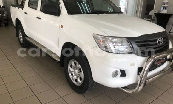 Acheter Occasion Voiture Toyota Hilux Blanc à Maseru, Maseru Acheter Occasion Voiture Toyota Hilux Blanc à Maseru, Maseru