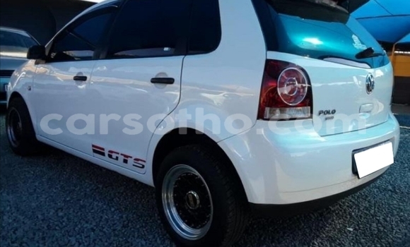 Sayi Na hannu Volkswagen Polo White Mota in Butha–Buthe a Thaba-Tseka Sayi Na hannu Volkswagen Polo White Mota in Butha–Buthe a Thaba-Tseka