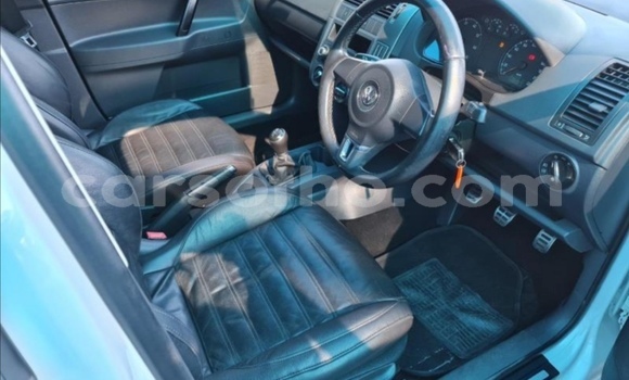 Sayi Na hannu Volkswagen Polo White Mota in Butha–Buthe a Thaba-Tseka Sayi Na hannu Volkswagen Polo White Mota in Butha–Buthe a Thaba-Tseka