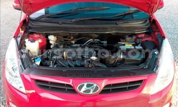 Acheter Occasion Voiture Hyundai i20 Rouge à Thaba–Tseka, Mafeteng Acheter Occasion Voiture Hyundai i20 Rouge à Thaba–Tseka, Mafeteng