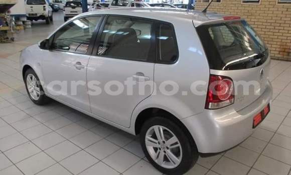 Acheter Occasion Voiture Volkswagen Polo Gris à Maseru, Maseru Acheter Occasion Voiture Volkswagen Polo Gris à Maseru, Maseru