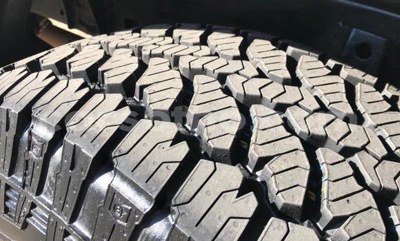 Sayi Na hannu Toyota Hilux White Mota in Maseru a Maseru Sayi Na hannu Toyota Hilux White Mota in Maseru a Maseru