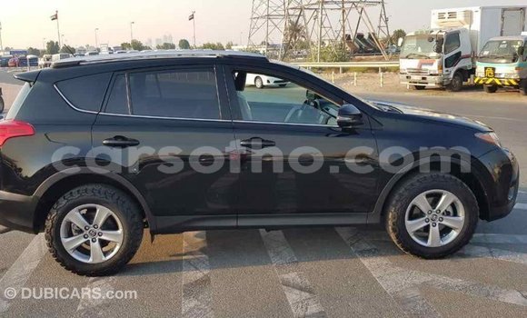 Sayi Imported Toyota RAV4 Black Mota in Import - Dubai a Maseru Sayi Imported Toyota RAV4 Black Mota in Import - Dubai a Maseru