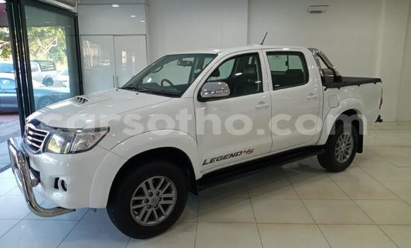 Acheter Occasion Voiture Toyota Hilux Blanc à Maseru, Maseru Acheter Occasion Voiture Toyota Hilux Blanc à Maseru, Maseru