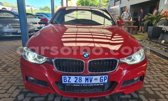 Sayi Na hannu BMW 3–Series Red Mota in Maseru a Maseru Sayi Na hannu BMW 3–Series Red Mota in Maseru a Maseru