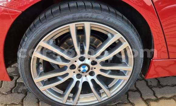Sayi Na hannu BMW 3–Series Red Mota in Maseru a Maseru Sayi Na hannu BMW 3–Series Red Mota in Maseru a Maseru