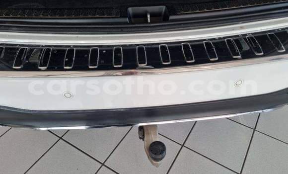 Sayi Na hannu Mercedes-Benz GLE White Mota in Thaba–Tseka a Mafeteng Sayi Na hannu Mercedes-Benz GLE White Mota in Thaba–Tseka a Mafeteng