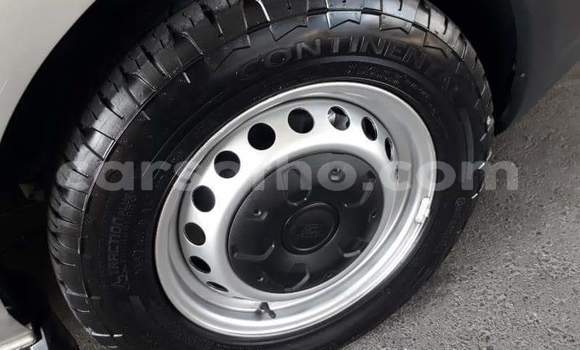 اشتري مستعمل Ford Tourneo Custom Beige سيارة في Roma في Maseru اشتري مستعمل Ford Tourneo Custom Beige سيارة في Roma في Maseru