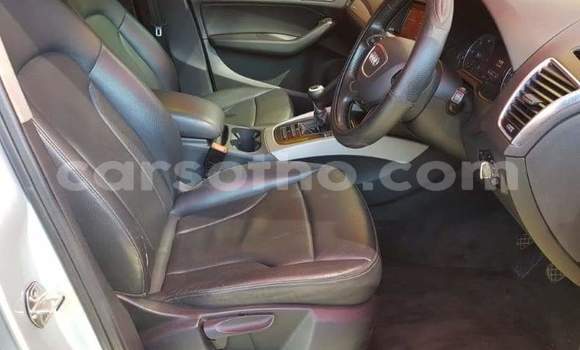 Sayi Na hannu Audi Q5 Silver Mota in Maseru a Maseru Sayi Na hannu Audi Q5 Silver Mota in Maseru a Maseru
