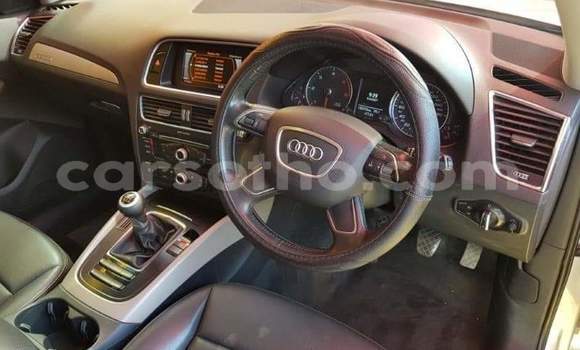 Sayi Na hannu Audi Q5 Silver Mota in Maseru a Maseru Sayi Na hannu Audi Q5 Silver Mota in Maseru a Maseru