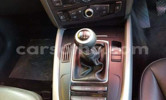 Sayi Na hannu Audi Q5 Silver Mota in Maseru a Maseru Sayi Na hannu Audi Q5 Silver Mota in Maseru a Maseru