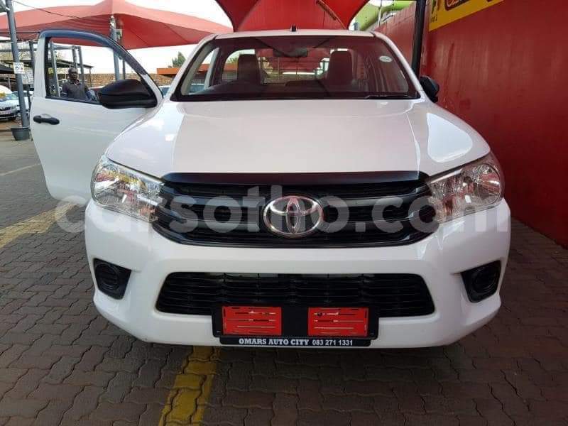 Big with watermark toyota hilux berea teyateyaneng 22180