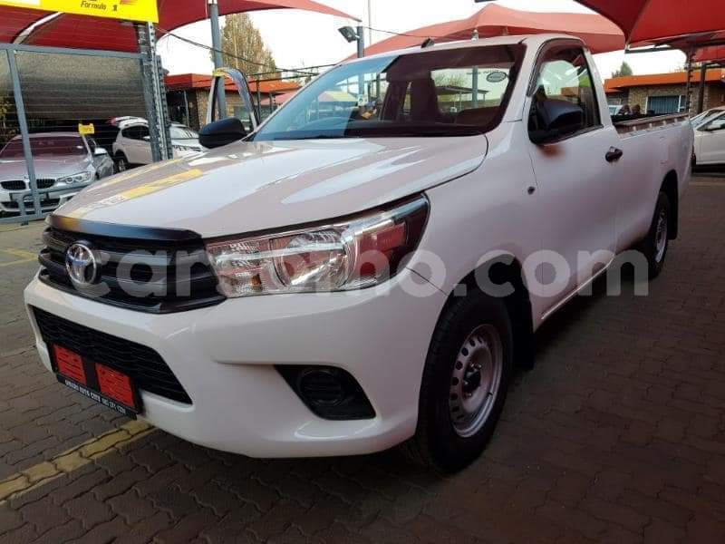 Big with watermark toyota hilux berea teyateyaneng 22180