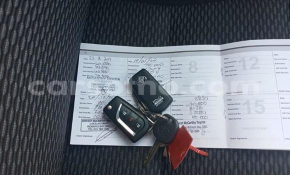 اشتري مستعمل Toyota Hilux White سيارة في Hlotse في Leribe اشتري مستعمل Toyota Hilux White سيارة في Hlotse في Leribe