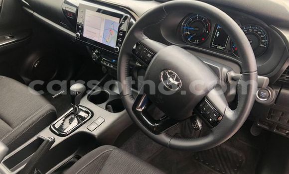 Acheter Occasion Voiture Toyota Hilux Gris à Maputsoa, Leribe Acheter Occasion Voiture Toyota Hilux Gris à Maputsoa, Leribe