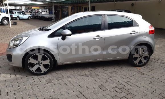 اشتري مستعمل Kia Rio Silver سيارة في Maputsoe في Leribe اشتري مستعمل Kia Rio Silver سيارة في Maputsoe في Leribe