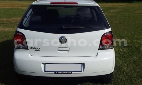 اشتري مستعمل Volkswagen Polo White سيارة في Mafeteng في Mafeteng اشتري مستعمل Volkswagen Polo White سيارة في Mafeteng في Mafeteng