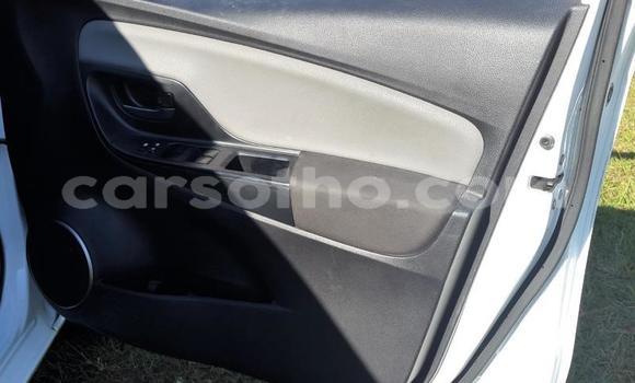 اشتري مستعمل Toyota Yaris White سيارة في Maputsoa في Leribe اشتري مستعمل Toyota Yaris White سيارة في Maputsoa في Leribe