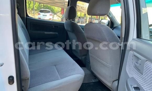 اشتري مستعمل Toyota Hilux White سيارة في Mafeteng في Mafeteng اشتري مستعمل Toyota Hilux White سيارة في Mafeteng في Mafeteng