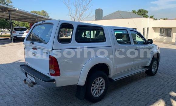 اشتري مستعمل Toyota Hilux White سيارة في Mafeteng في Mafeteng اشتري مستعمل Toyota Hilux White سيارة في Mafeteng في Mafeteng