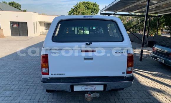 اشتري مستعمل Toyota Hilux White سيارة في Mafeteng في Mafeteng اشتري مستعمل Toyota Hilux White سيارة في Mafeteng في Mafeteng