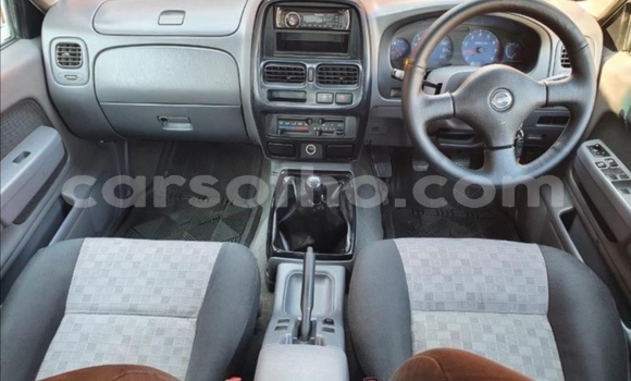 Acheter Occasion Voiture Nissan Hardbody Blanc à Maseru, Maseru Acheter Occasion Voiture Nissan Hardbody Blanc à Maseru, Maseru