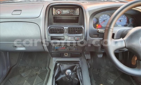 Acheter Occasion Voiture Nissan Hardbody Blanc à Maseru, Maseru Acheter Occasion Voiture Nissan Hardbody Blanc à Maseru, Maseru