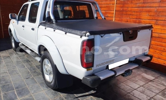 Acheter Occasion Voiture Nissan Hardbody Blanc à Maseru, Maseru Acheter Occasion Voiture Nissan Hardbody Blanc à Maseru, Maseru